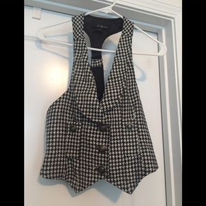 Houndstooth Vest